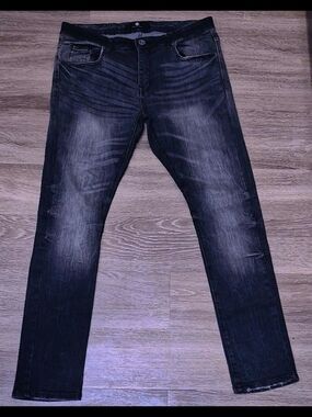 Slim Straight Men's Jeans in Washed Black